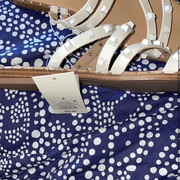 A New Day Off White Hollis Sandals - Picture 3 of 3